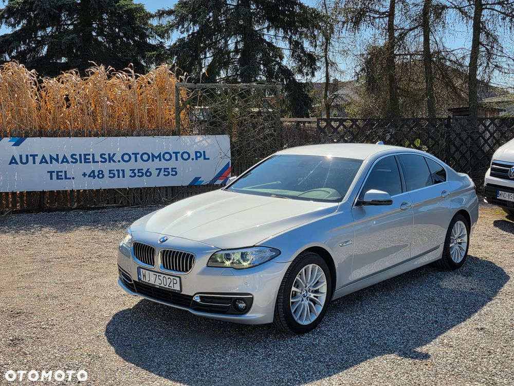BMW Seria 5 520i Luxury Line - 1