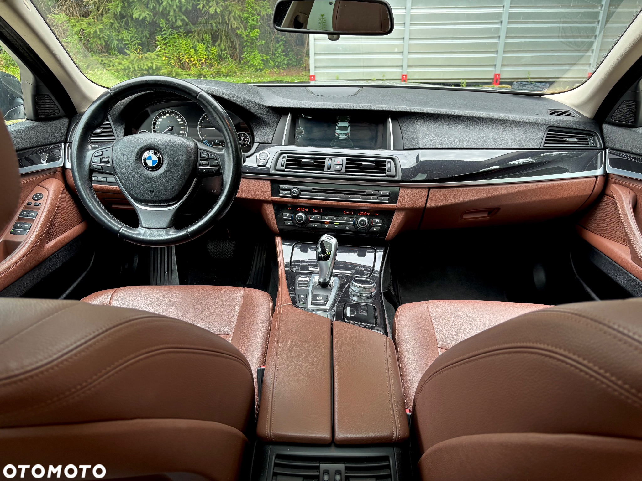 BMW Seria 5 525d xDrive - 8