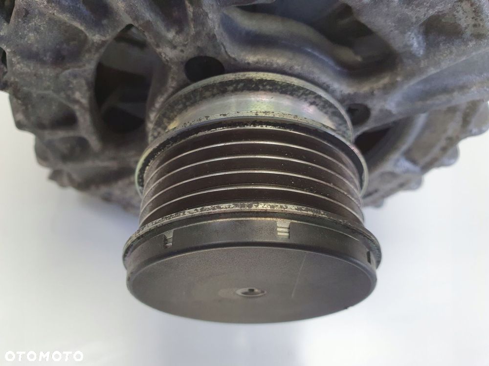 ALTERNATOR Volvo V70 III XC70 II 2.4 D5 _ 31419556 Alternator Oryginał - 4