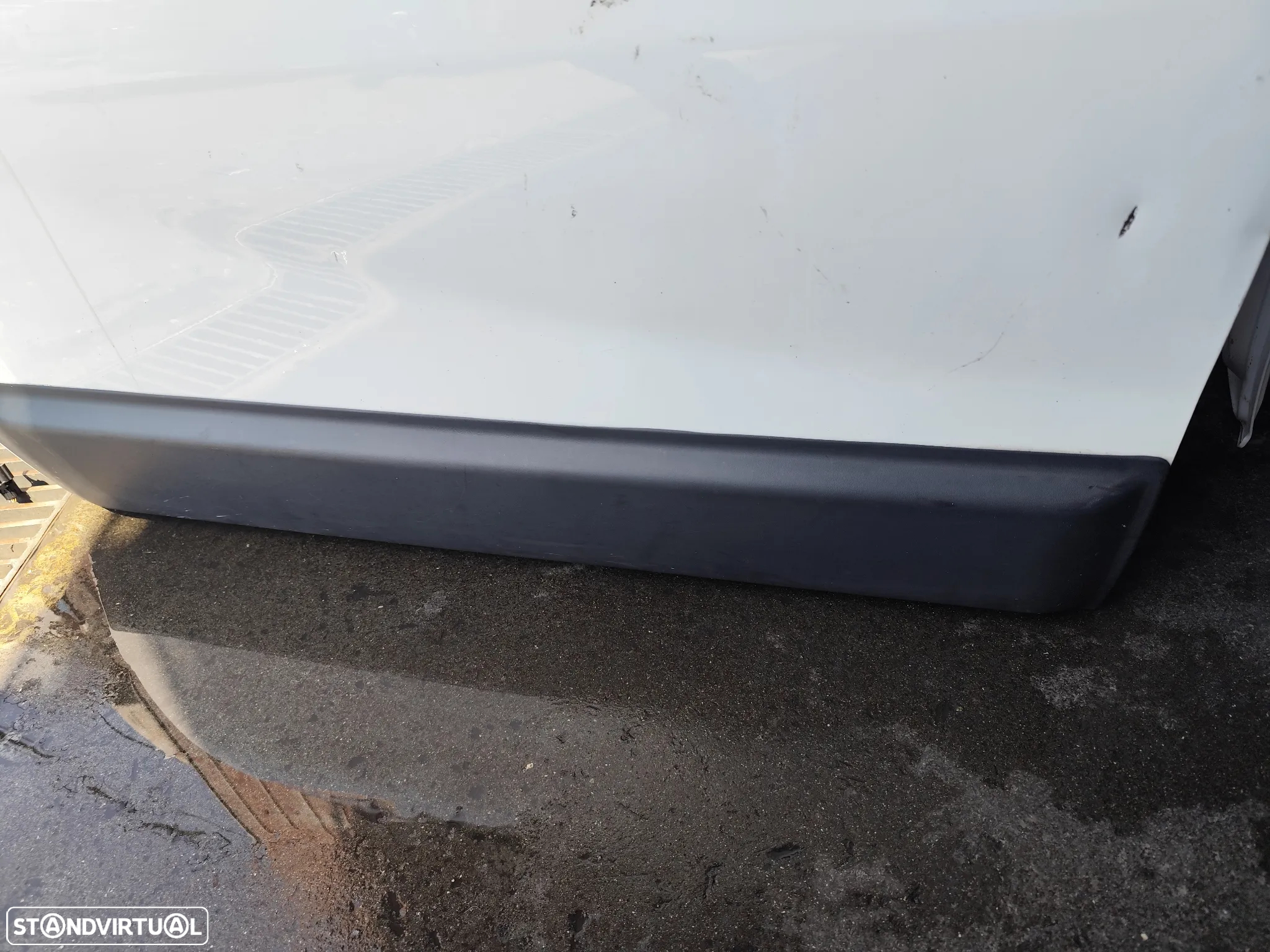 DACIA DUSTER I PORTA FRENTE ESQUERDA - PF642 - 6