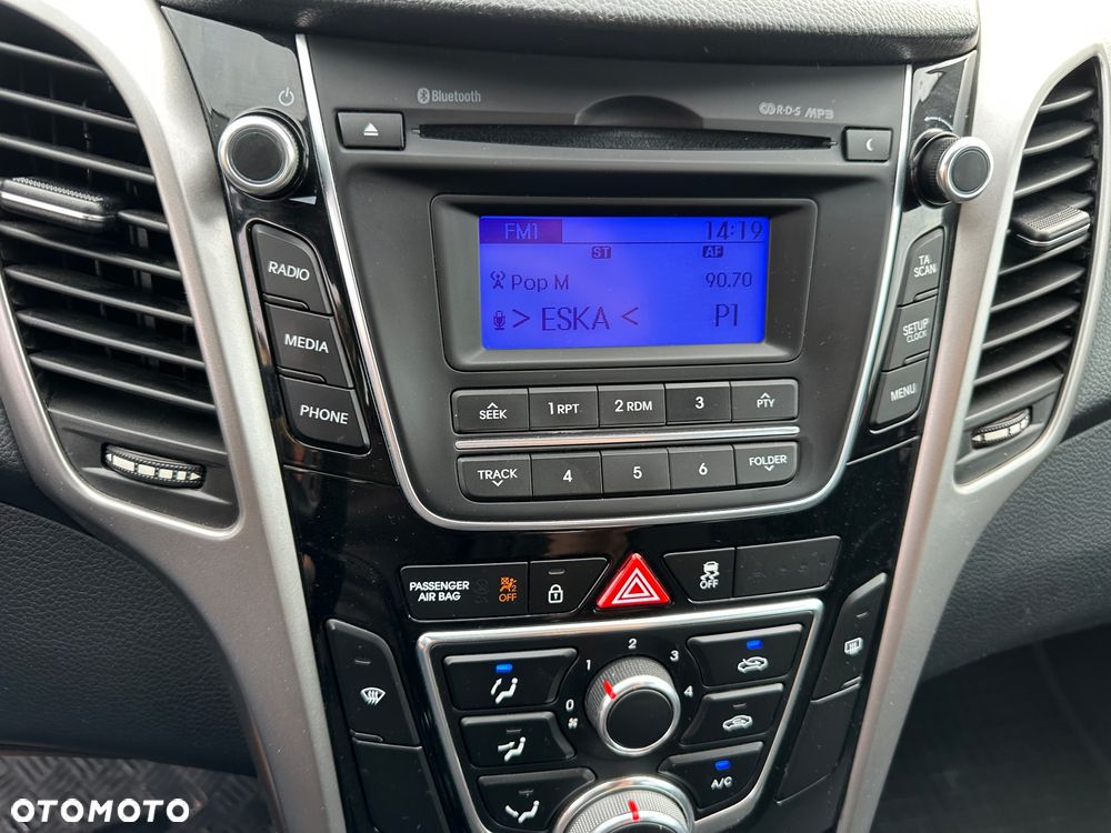 Hyundai i30 1.4 Classic + - 22