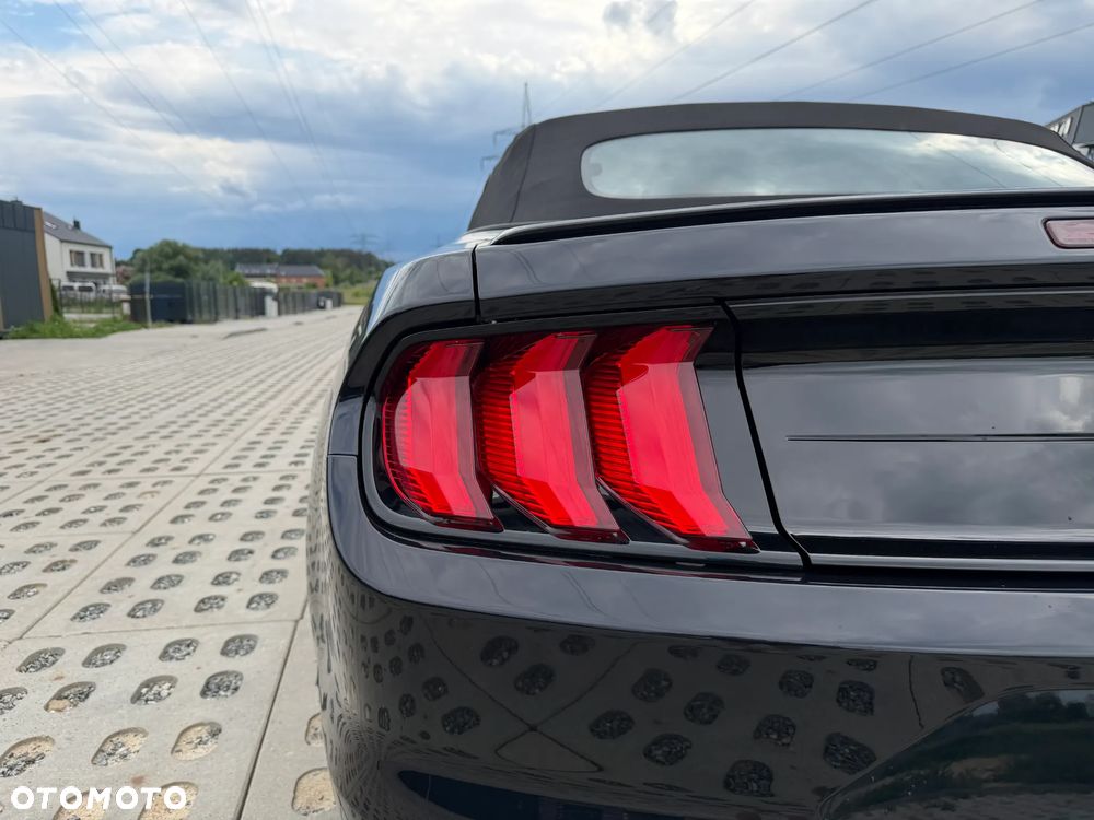 Ford Mustang 5.0 V8 GT - 18