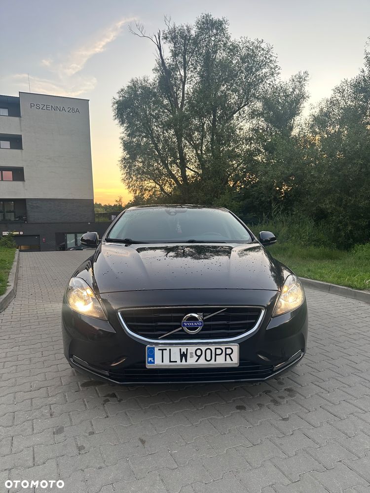 Volvo V40 - 2
