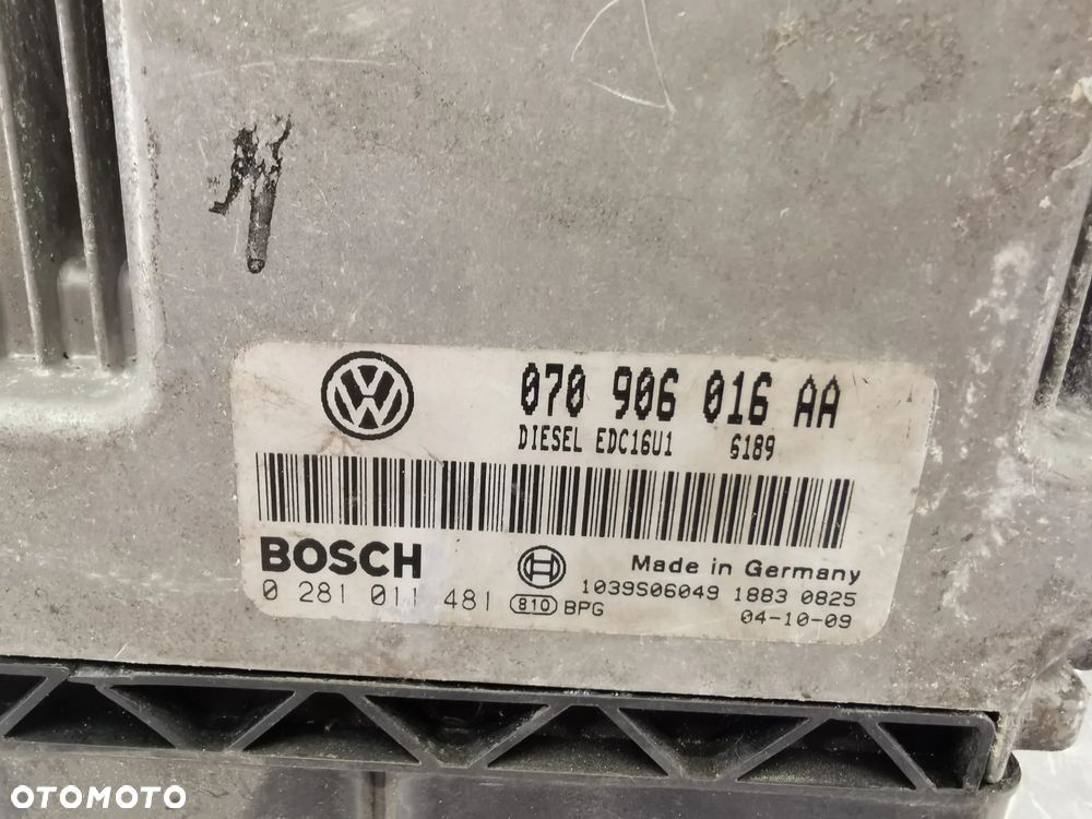 VW TOUAREG 7L 03-06R STEROWNIK SILNIKA 5.0 TDI KOMPUTER 070906016AA  070906016 AA EDC16 - 3