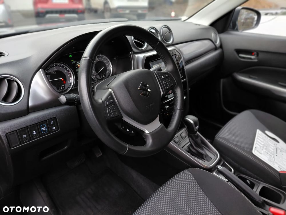 Suzuki Vitara 1.5 Strong Hybrid Premium 2WD AGS - 11
