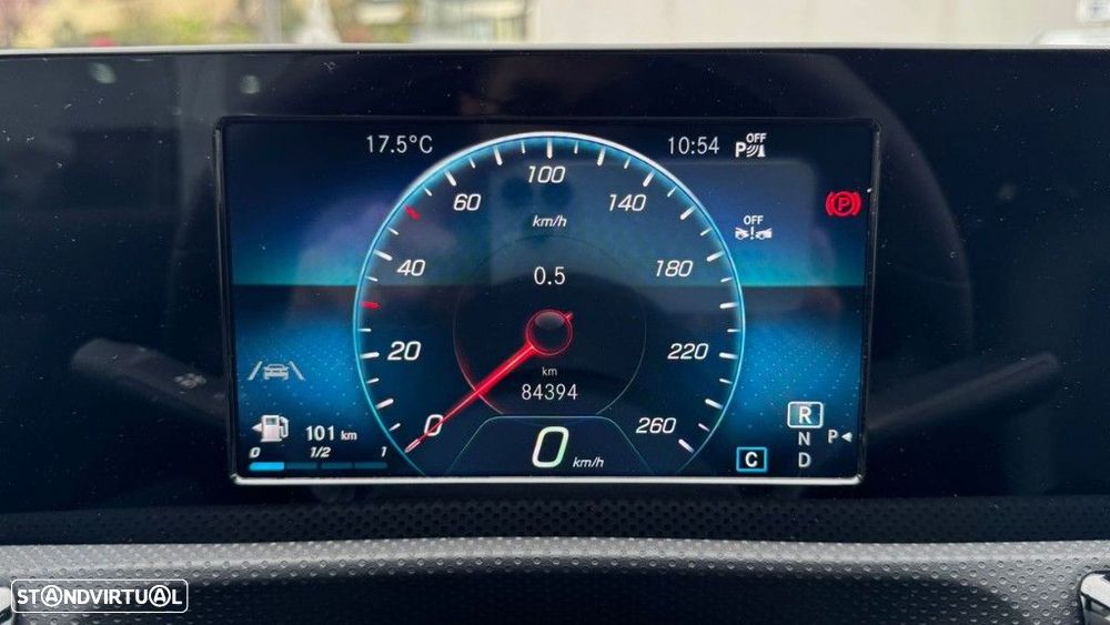 Mercedes-Benz CLA 200 - 13