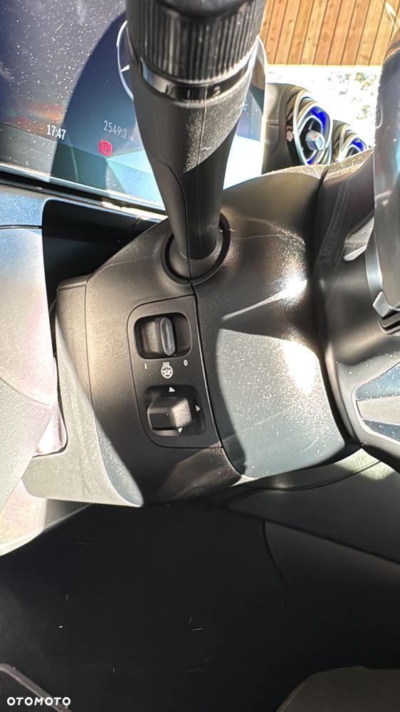 Mercedes-Benz Klasa C 300 d mHEV 4-Matic AMG - 20