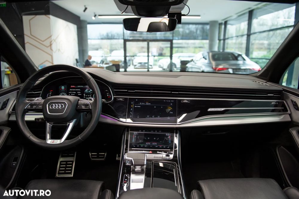 Audi SQ7 TFSI quattro tiptronic - 16