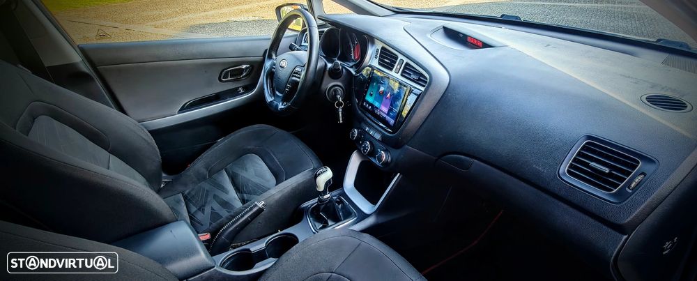 Kia Ceed 1.4 CRDi 90 Spirit - 11