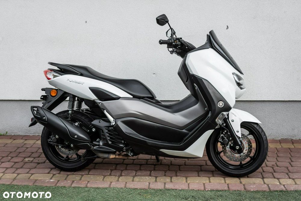 Yamaha NMAX - 3