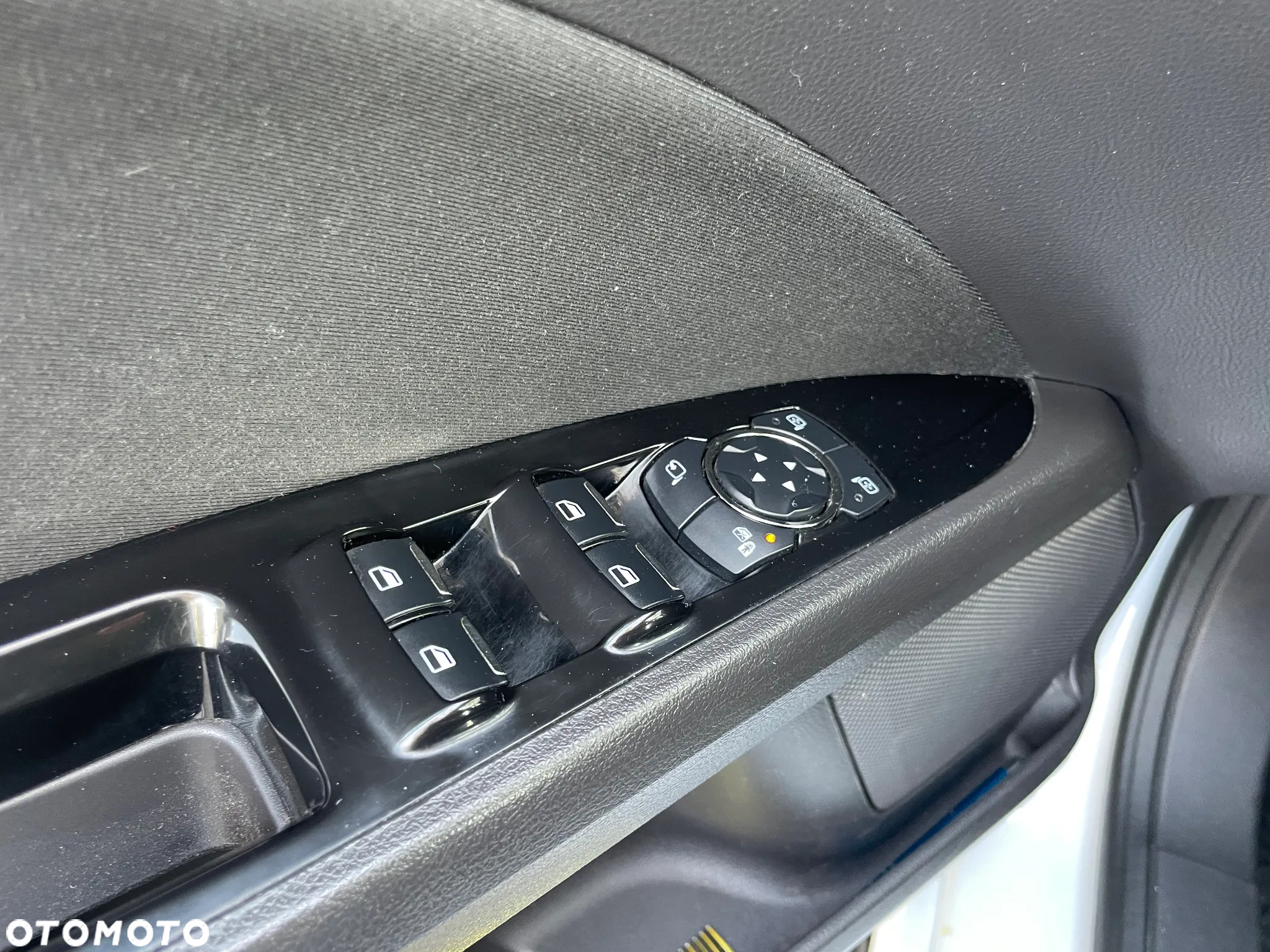 Ford Mondeo Turnier 1.5 EcoBoost Start-Stopp Business Edition - 26