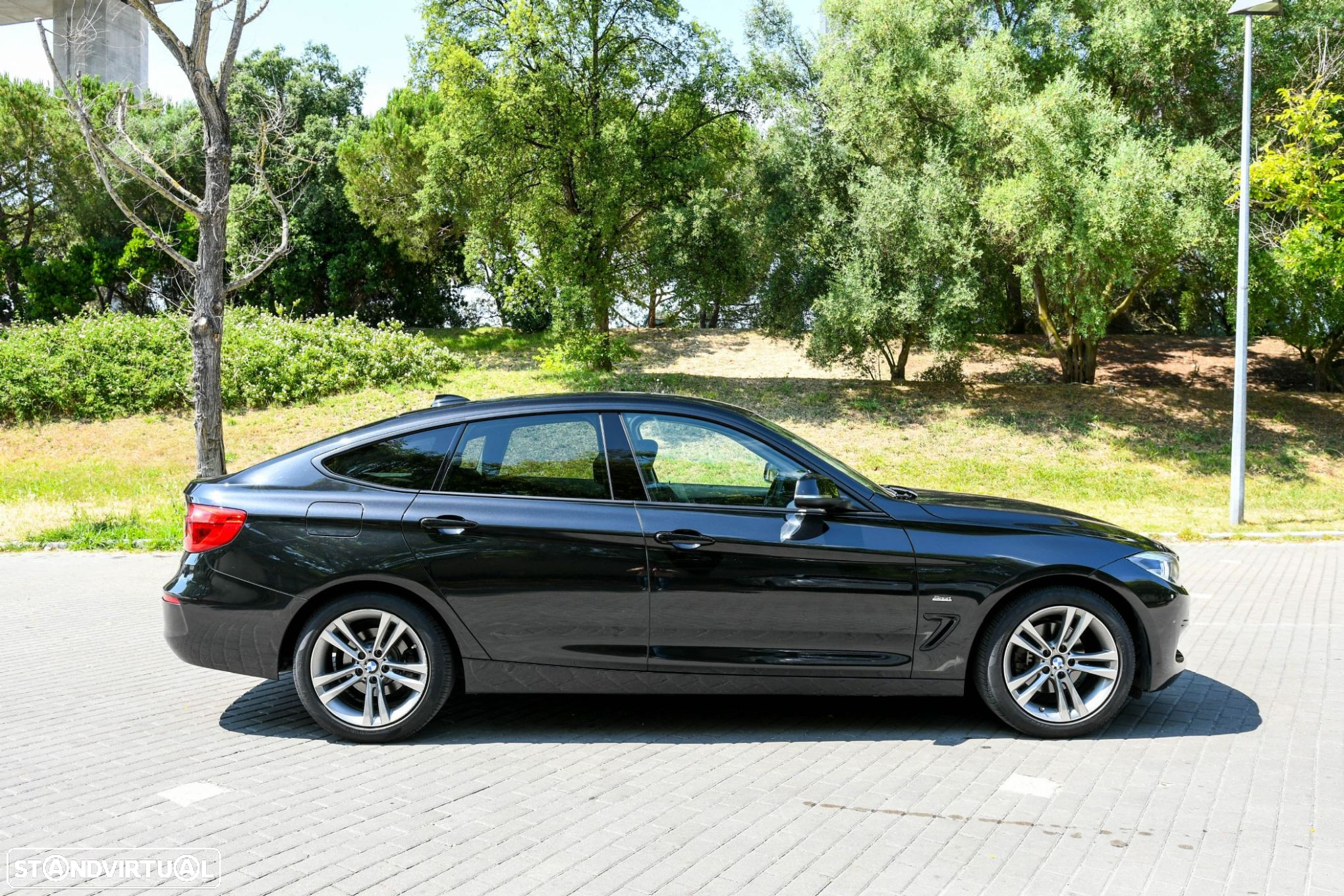 BMW 320 Gran Turismo - 4