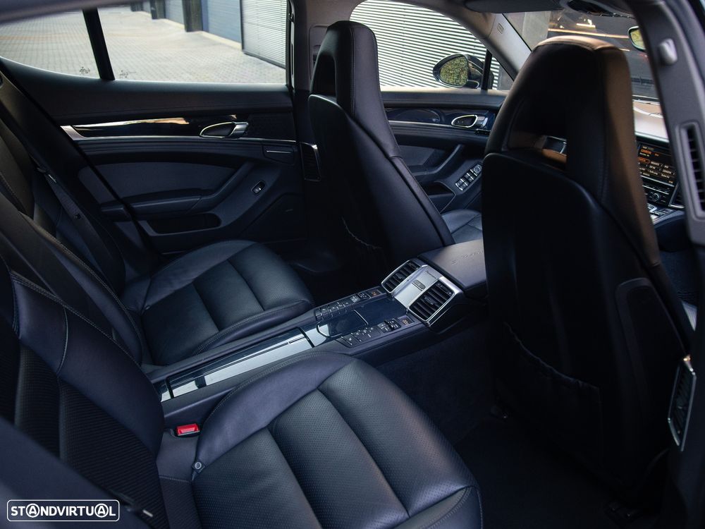 Porsche Panamera S E-Hybrid - 25