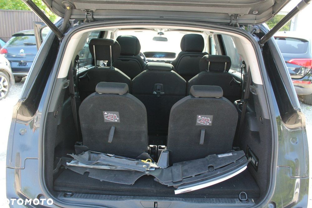 Citroën C4 Grand Picasso - 12