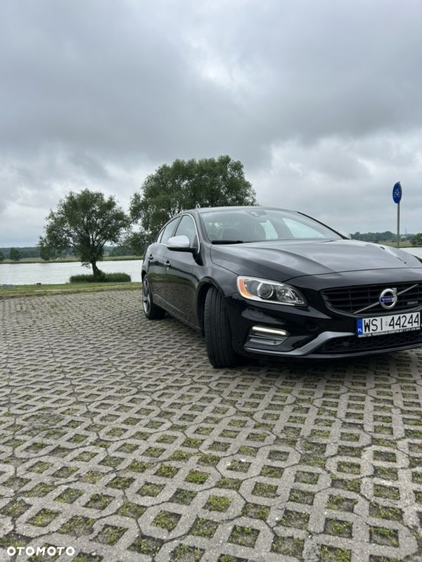 Volvo S60 - 1