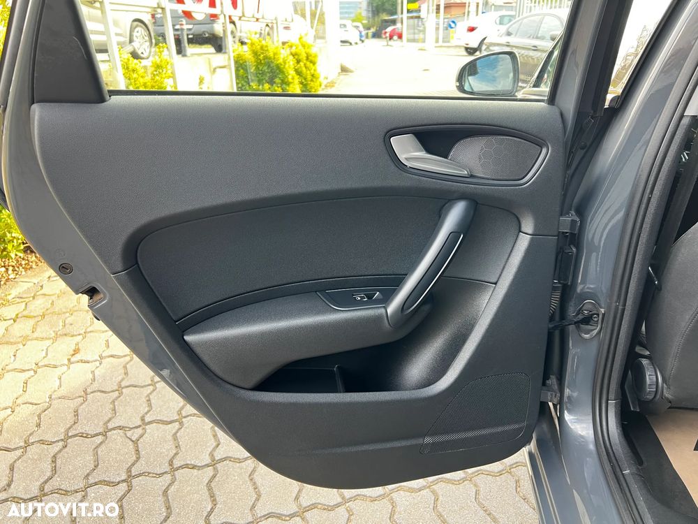 Audi A1 Sportback 1.4 TDI Design - 25
