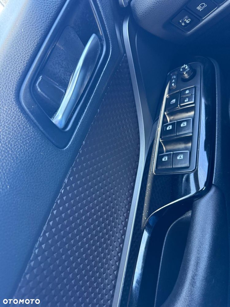 Toyota C-HR 1.2 Turbo Flow - 15