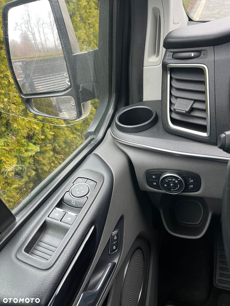 Ford Tourneo Custom 2.0 EcoBlue L2 Titanium X SelectShift - 26