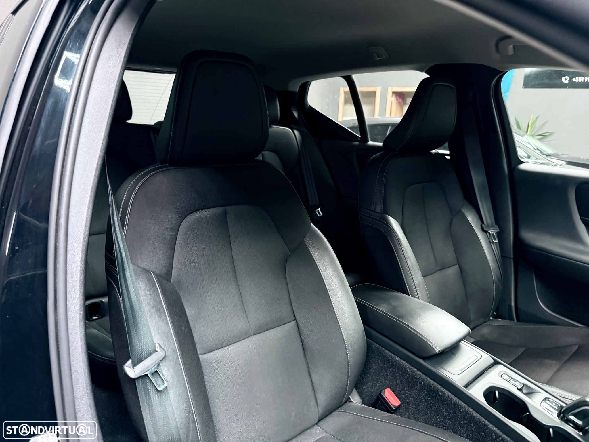 Volvo XC 40 2.0 D3 Inscription AWD Geartronic - 14
