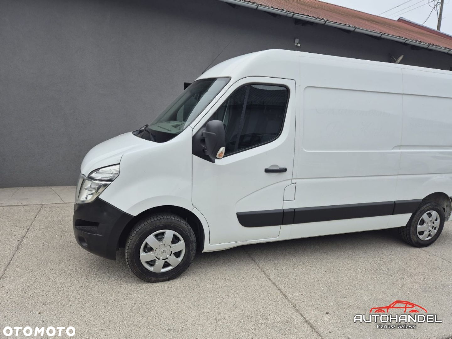 Nissan NV400 - 11
