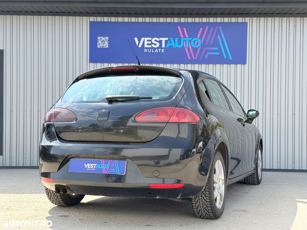 Seat Leon 2.0 TDI DPF Style - 4