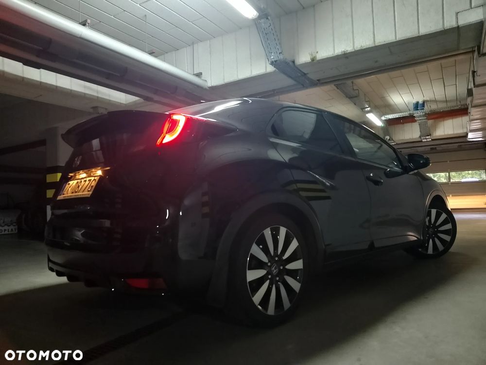 Honda Civic 1.8 Elegance - 28