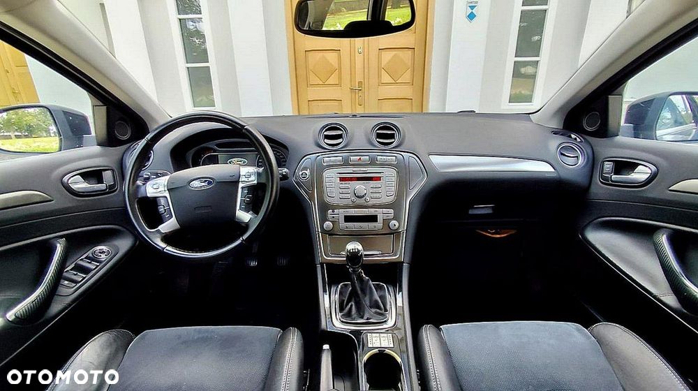 Ford Mondeo - 13