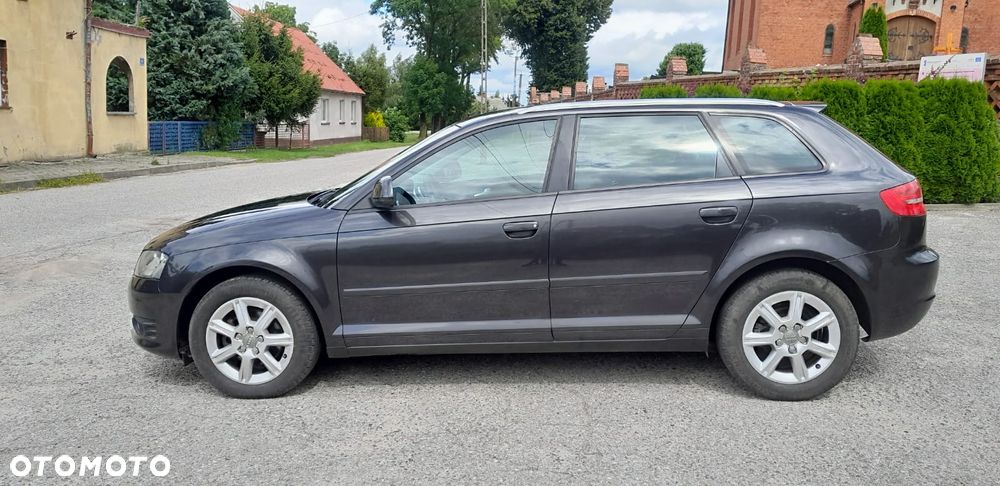 Audi A3 Sportback - 9