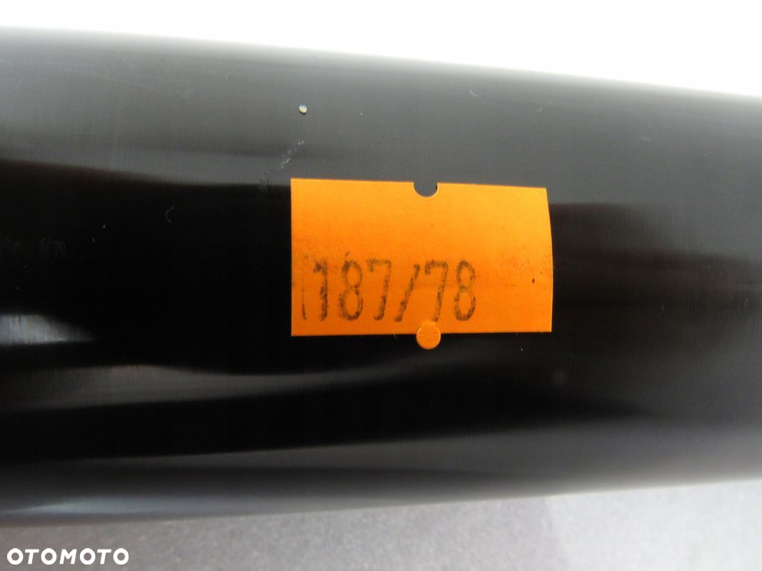 Laga prawa KTM Duke 690, 13 r. - 9