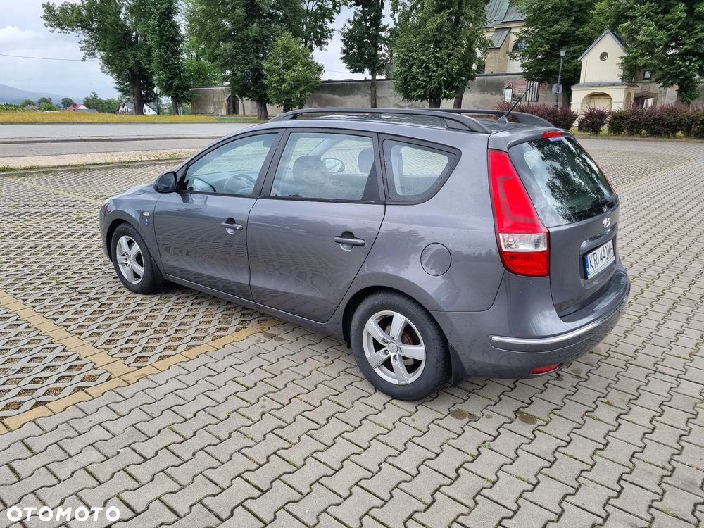 Hyundai i30 1.6 CRDi Comfort - 3