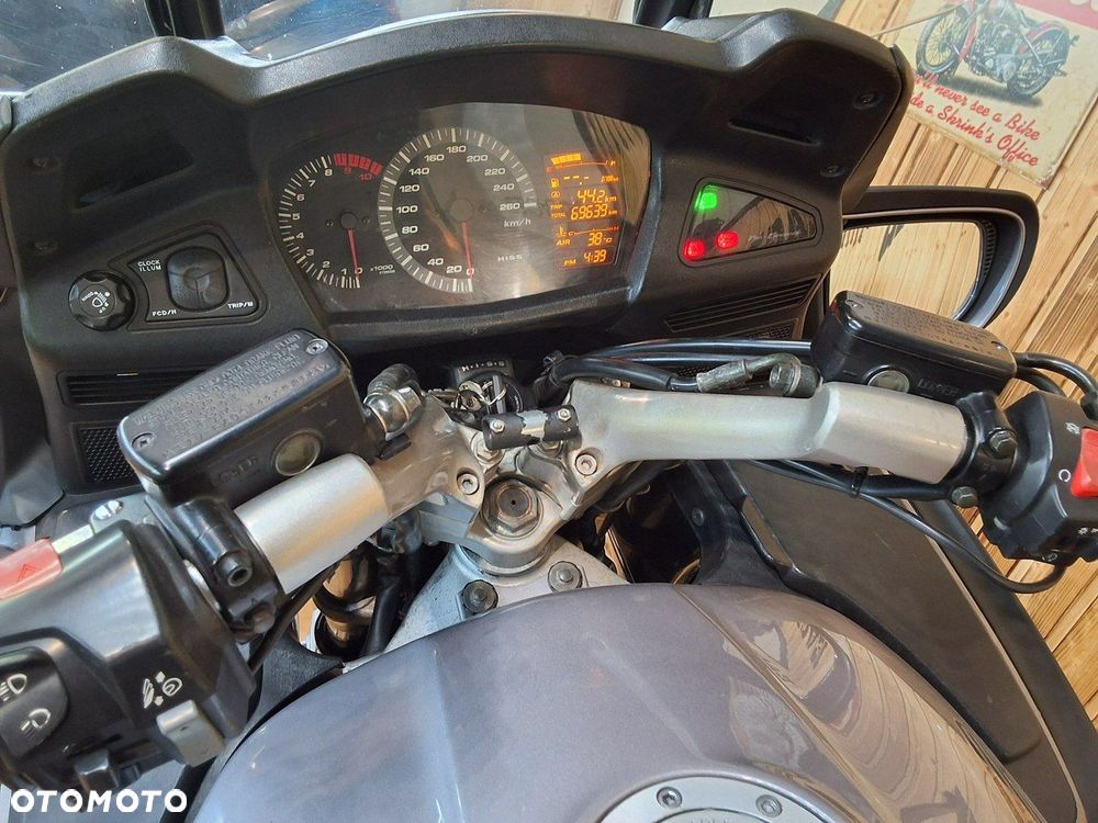 Honda ST - 11