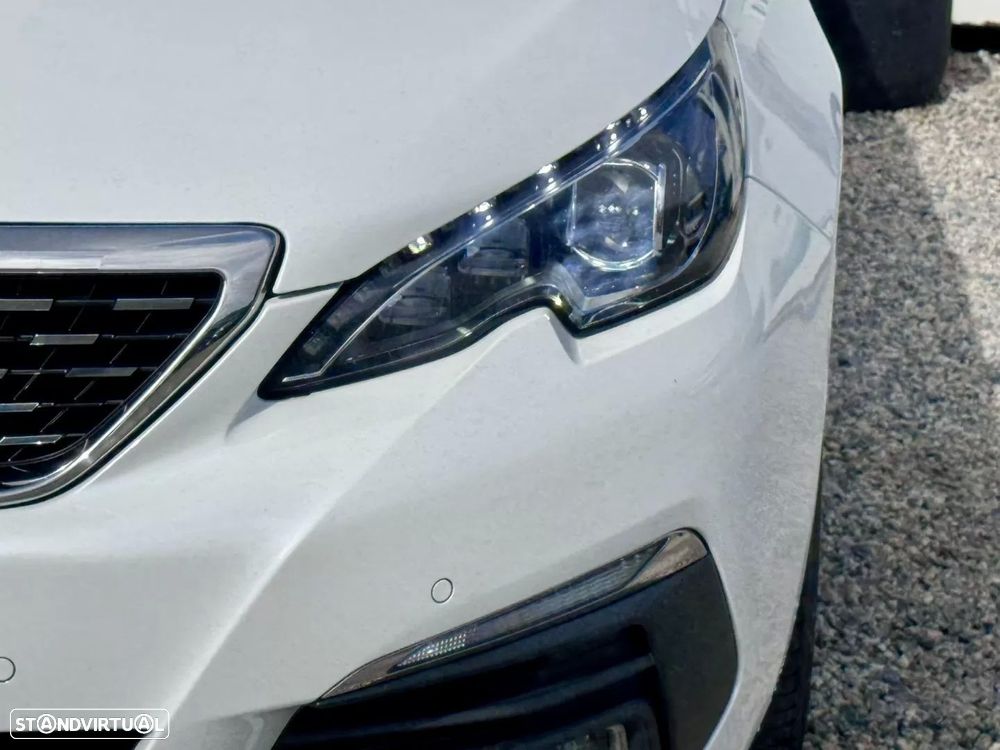 Peugeot 308 1.2 PureTech GT Pack EAT8 - 30