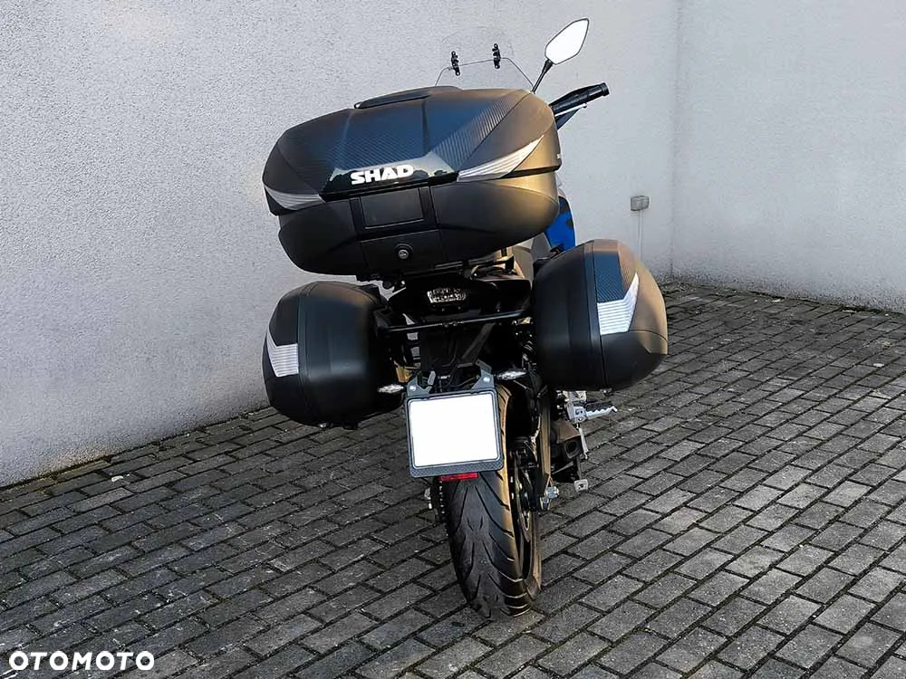 CFMoto 650 MT - 9