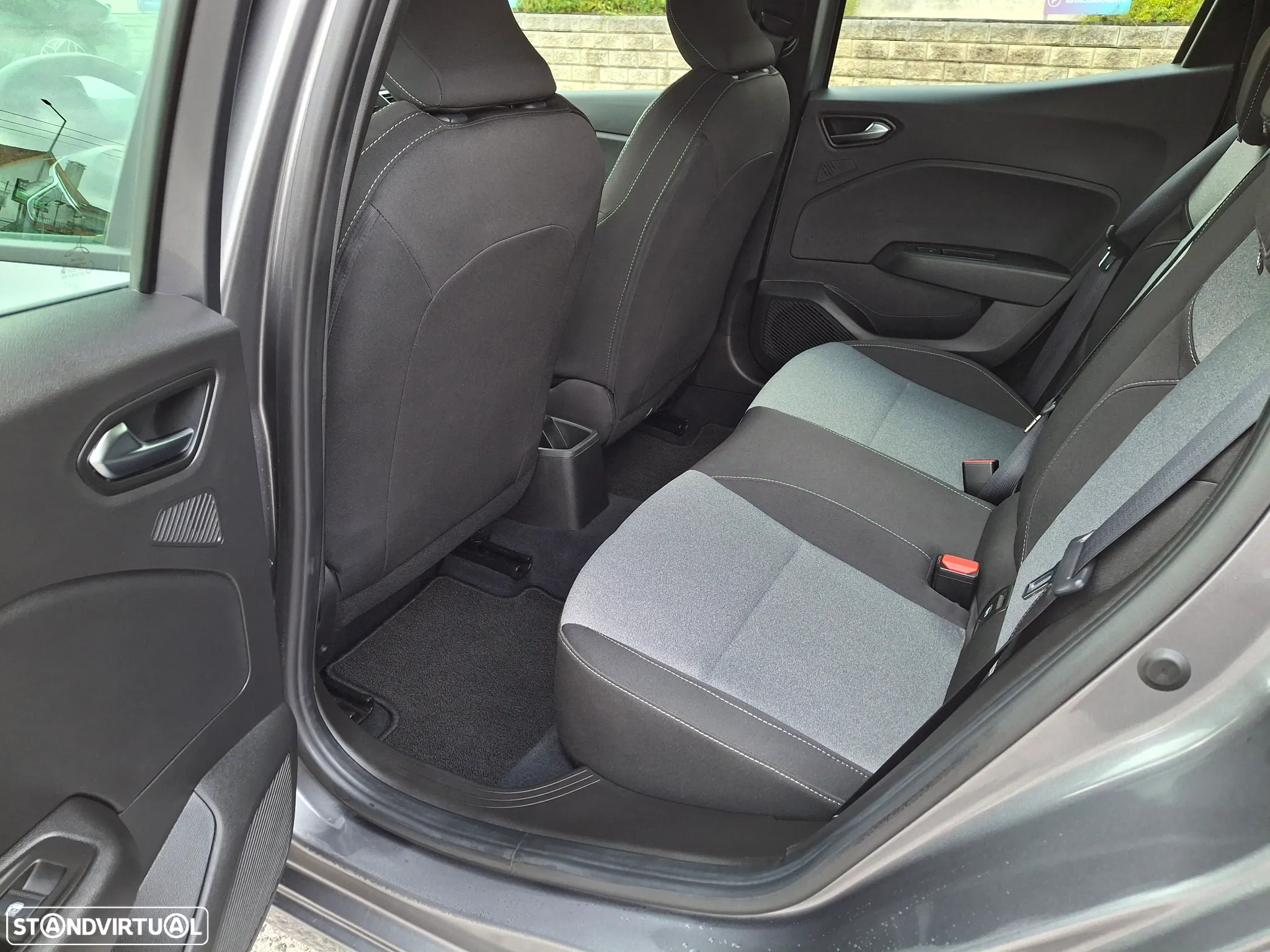 Mitsubishi Colt 1.0 MPI Kyoto - 6
