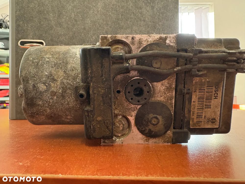 Pompa ABS PASSAT B5 A6 C5 A4 B5 ABS 8E0614111H 0273004286 - 2