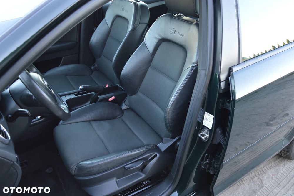 Audi A3 Sportback 2.0 TDI S line Sportpaket plus - 1