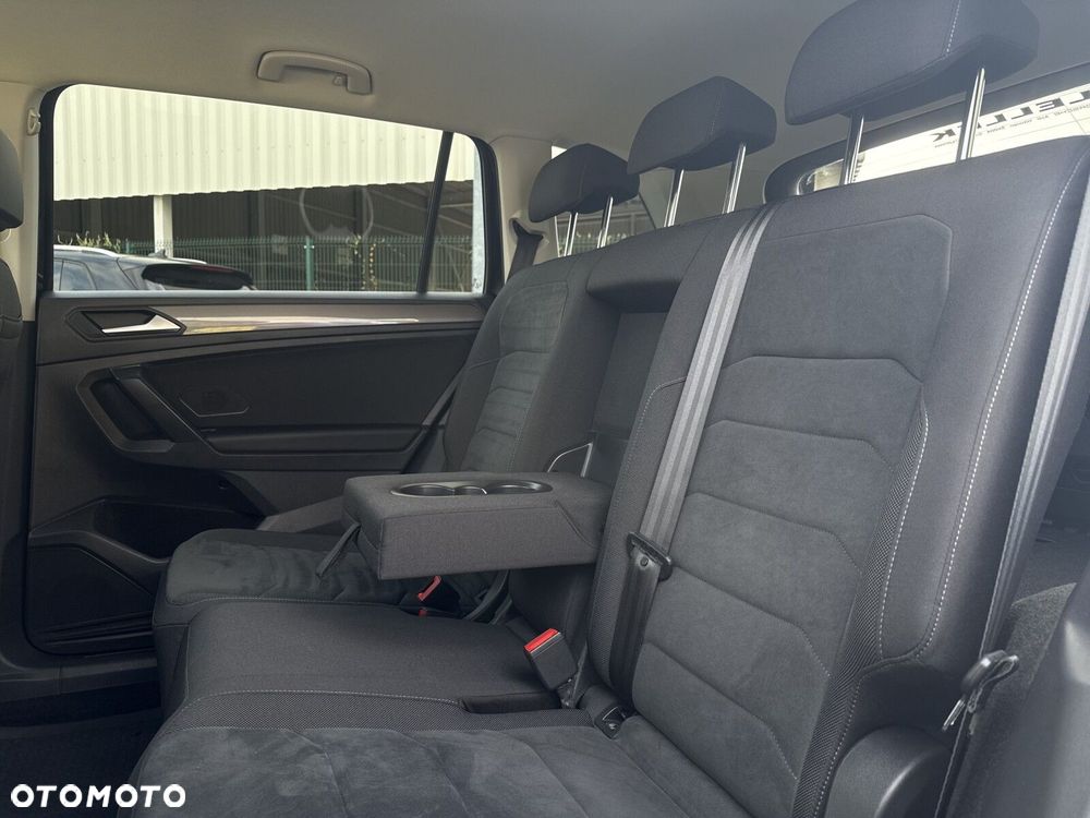 Volkswagen Tiguan Allspace 2.0 TDI 4Mot Life DSG - 31