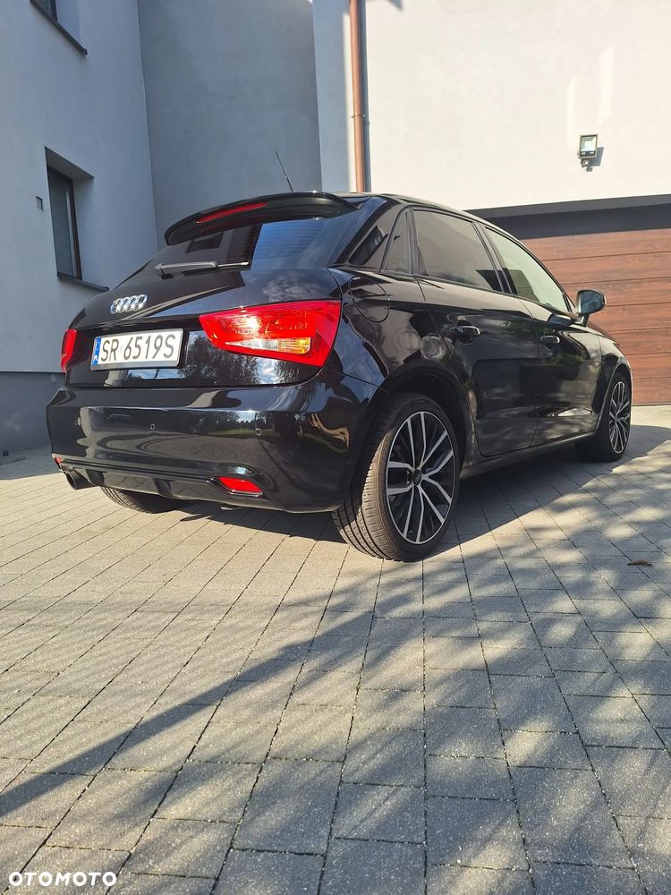 Audi A1 Sportback 1.6 TDI Ambition - 16
