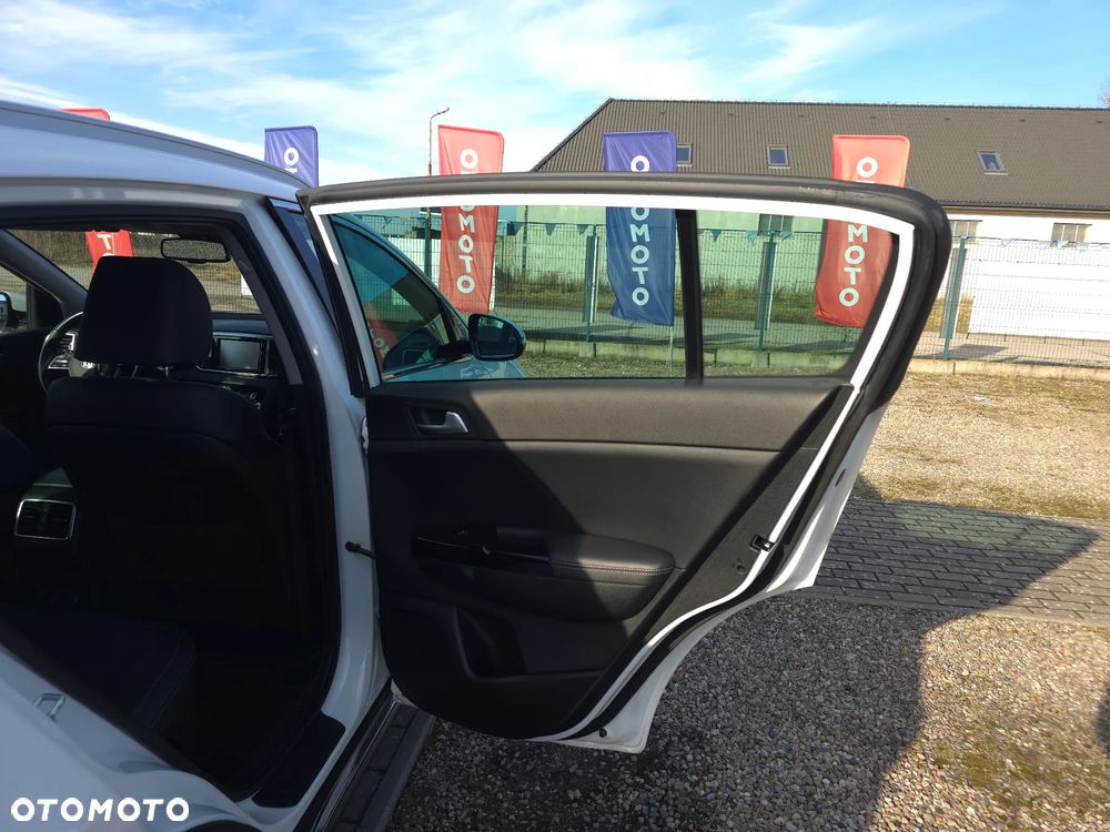 Kia Sportage 1.6 T-GDI Black Edition 2WD DCT - 12