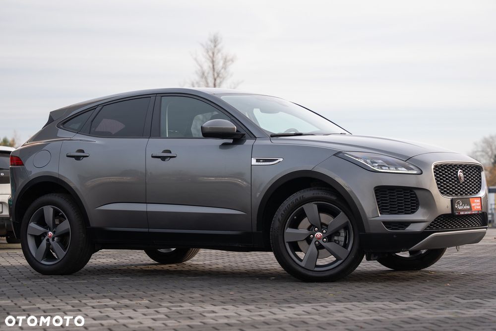 Jaguar E-Pace P200 AWD SE - 8