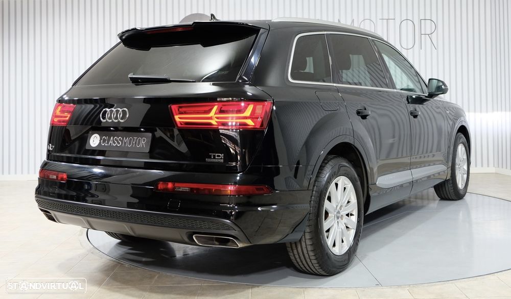 Audi Q7 3.0 TDI quattro S-line Tiptronic 7L - 8