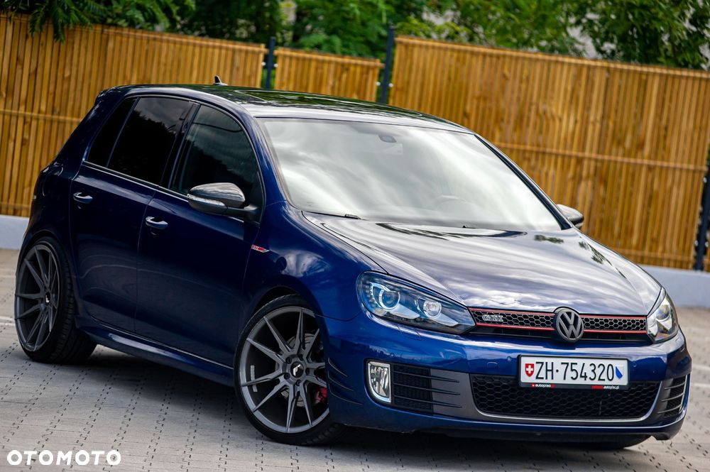 Volkswagen Golf 2.0 GTI DSG Edition 35 - 3