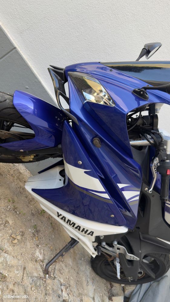 Yamaha YZF R - 4