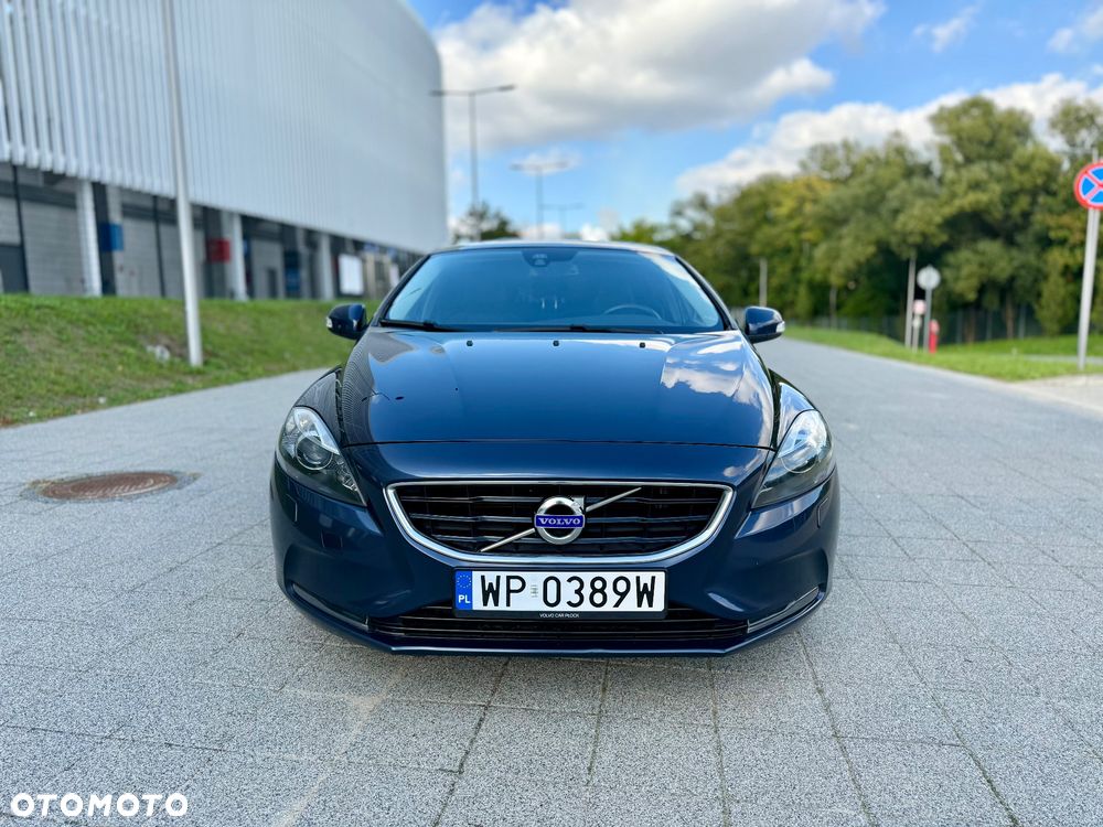 Volvo V40 D4 Momentum - 7