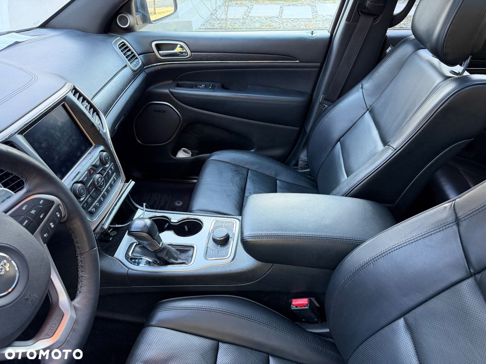 Jeep Grand Cherokee ver-3-6-v6-summit - 32