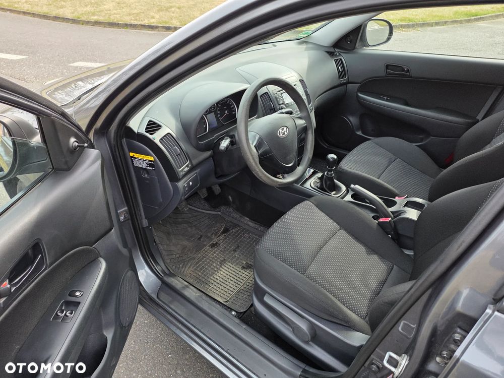 Hyundai i30 1.4 Edition Plus - 6