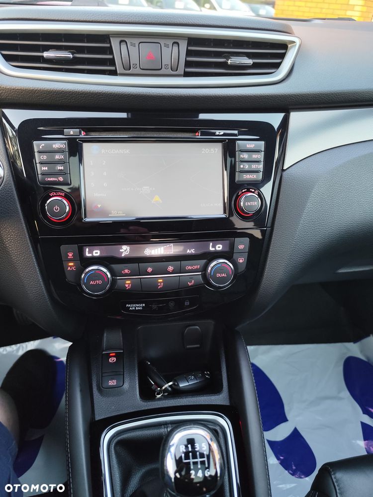 Nissan Qashqai - 14