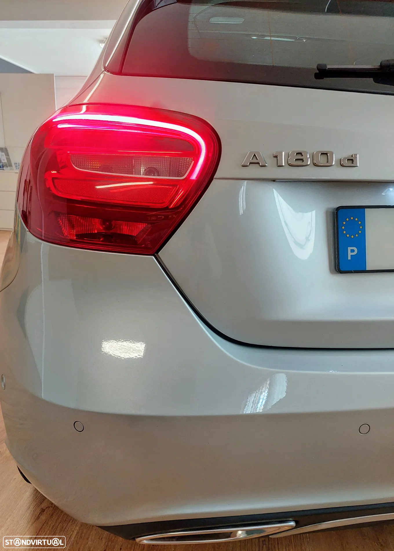 Mercedes-Benz A 180 d Urban Aut. - 15