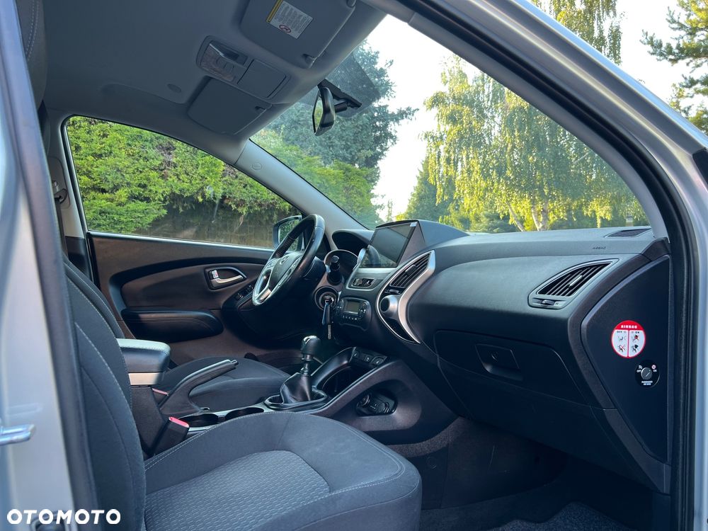 Hyundai ix35 1.6 2WD UEFA EURO 2012 Edition - 25