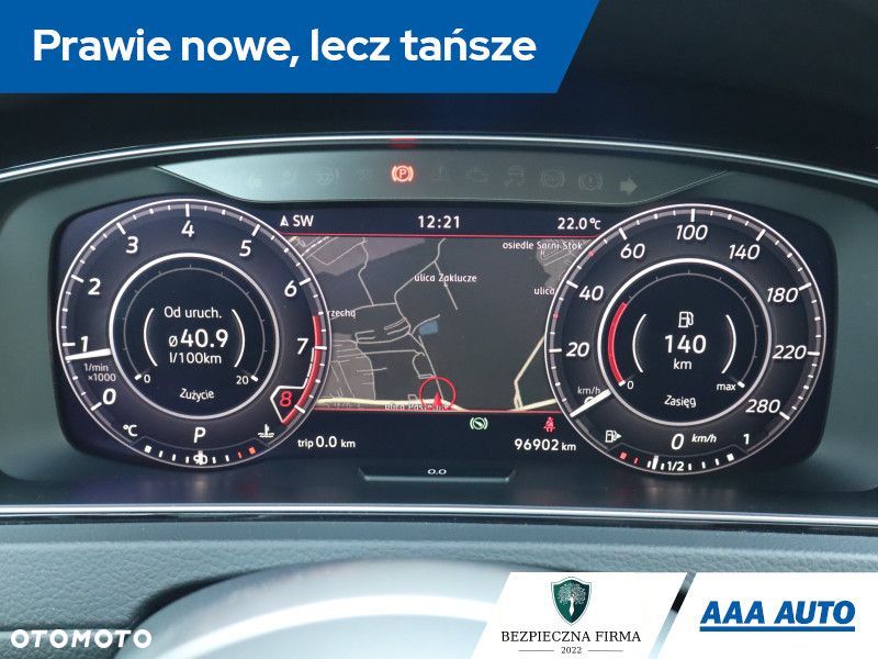 Volkswagen Golf - 12